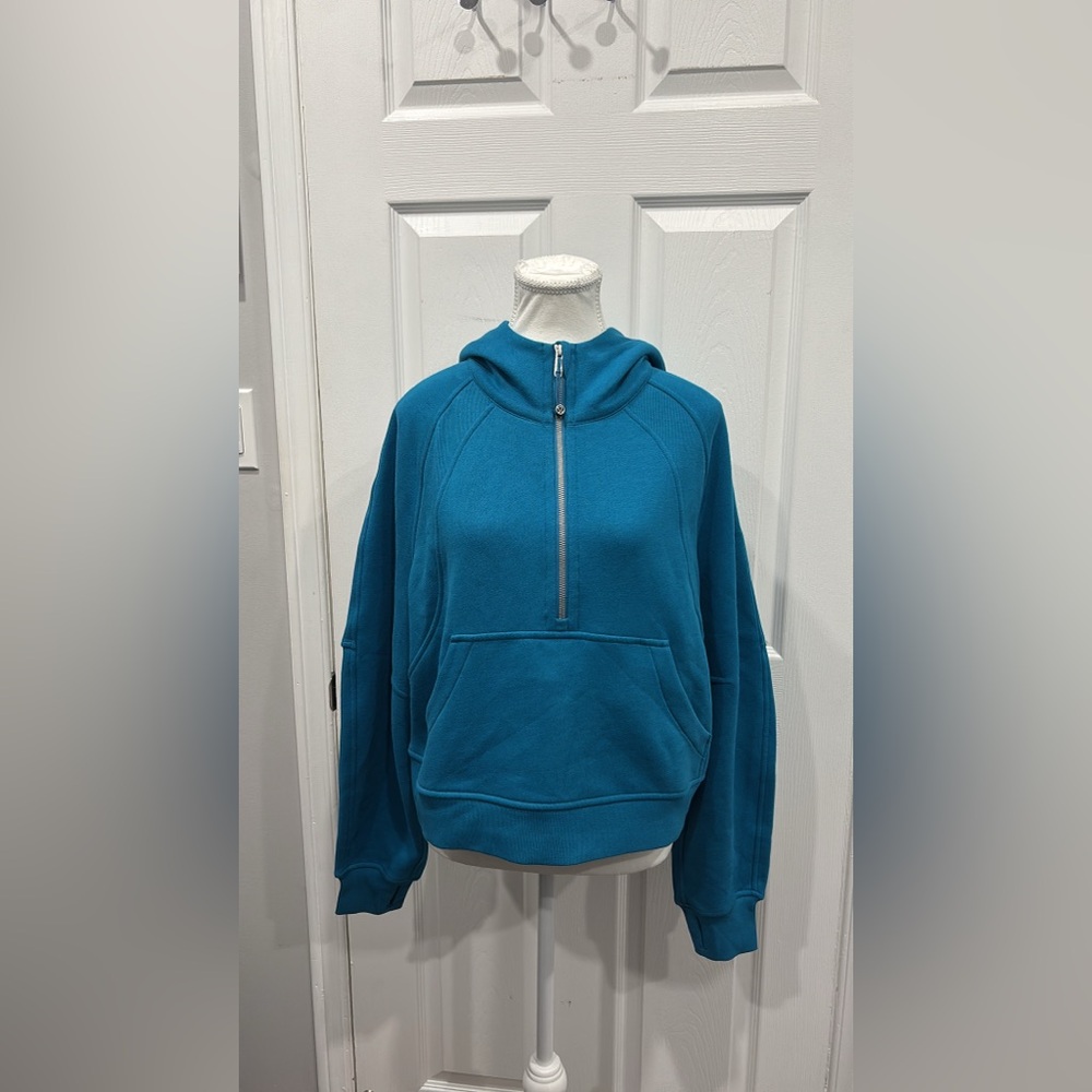 lululemon athletica Blue Women's Sweater